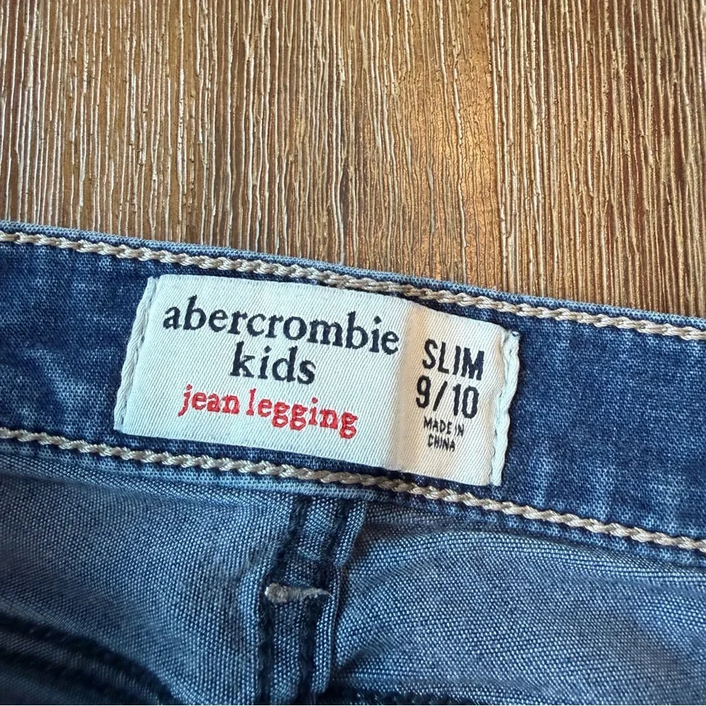 3/27$ Abercrombie girls blue jean legging jegging size 9/10 slim - Picture 3 of 6